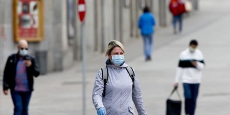 Πάνω από τους μισούς ασθενείς που βγαίνουν θετικοί και είναι ασυμπτωματικοί τη στιγμή της εξέτασης, δεν αναπτύσσουν συμπτώματα της COVID-19