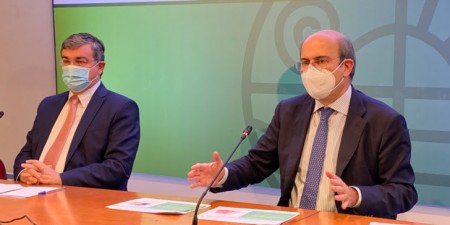 Ν/Σ για την ανακύκλωση: Χωριστά η συλλογή πλαστικών, χαρτιού, γυαλιού και μετάλλου.