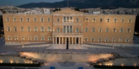Η Βουλή συμμετέχει με ειδική προβολή στον εορτασμό της Ημέρας των Ενόπλων Δυνάμεων