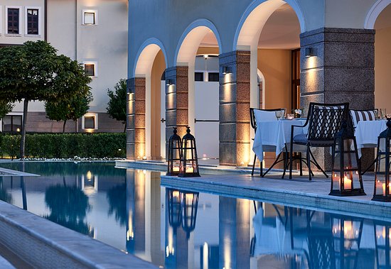 Πότε θα έχουμε την “ολική επαναφορά” στον τουρισμό;