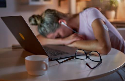 Οι ευρωβουλευτές ζητούν να θεσπιστεί «δικαίωμα στην αποσύνδεση»