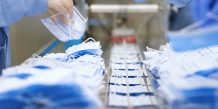 Παγκόσμια επιτυχία κατά του SARS-CoV-2 για την ελληνική χειρουργική μάσκα CSMED