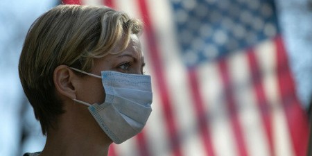 Η λοίμωξη COVID-19 μείωσε το προσδόκιμο ζωής στις ΗΠΑ τουλάχιστον κατά ένα έτος