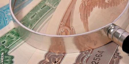 Έρχονται νέες εκδόσεις ομολόγων εν αναμονή της Fitch