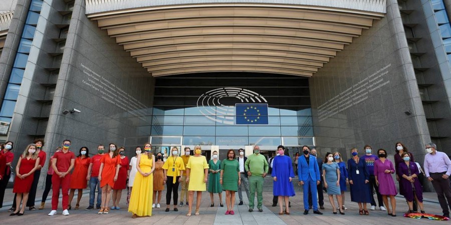 Το Ευρωπαϊκό Κοινοβούλιο κηρύσσει την ΕΕ «Ελεύθερη Ζώνη για ΛΟΑΔΜΙ»