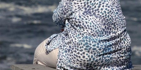 Η παχυσαρκία αυξάνει τη μεταδοτικότητα του ιού και μειώνει την ανταπόκριση στον εμβολιασμό