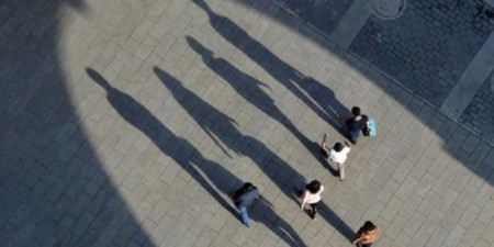 διαΝΕΟσις: Τι πιστεύουν οι Έλληνες για την πανδημία