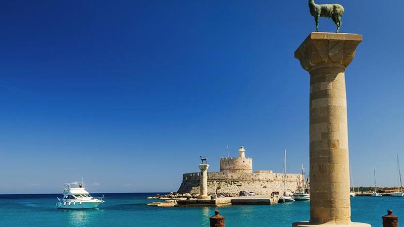 Θα αργήσει η «Άνοιξη του Τουρισμού»