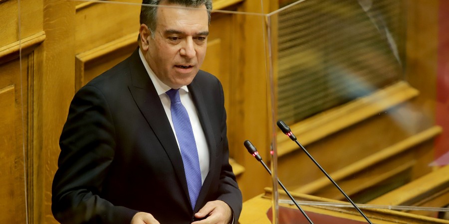 Ο Κόνσολας στο πλευρό των επαγγελματιών οδηγών και ιδιοκτητών ταξί