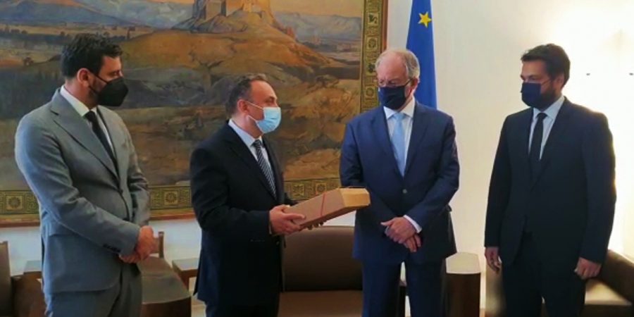 Στον Πρόεδρο της Βουλής το πόρισμα της Προανακριτικής Επιτροπής για την υπόθεση του Νίκου Παππά