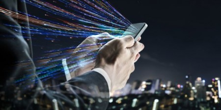 Οι Κινητές Επικοινωνίες μετασχηματίζουν κοινωνία και επιχειρήσεις