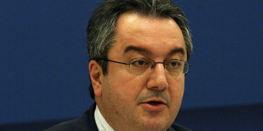 Ηλίας Μόσιαλος: Η μετάλλαξη Δέλτα μεταδίδεται πιο εύκολα στους πληθυσμούς και στις κοινότητες των μη εμβολιασμένων.