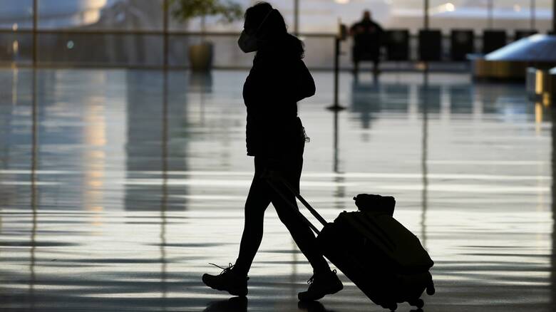 ΥΠΑ: Αλλαγή στο χρονικό όριο διάρκειας της βεβαίωσης νόσησης για τις αεροπορικές μετακινήσεις