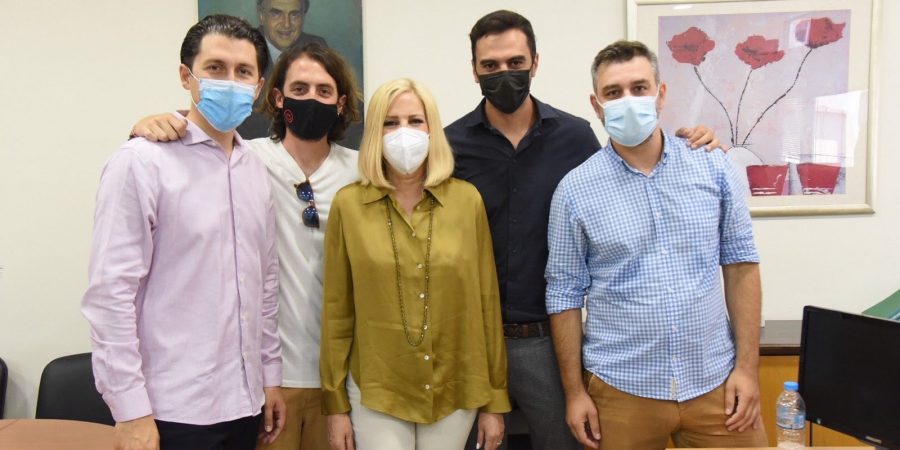 Φώφη Γεννηματά από τη Θεσσαλονίκη: Μπαίνουμε μπροστά με εκστρατεία υπέρ του εμβολιασμού