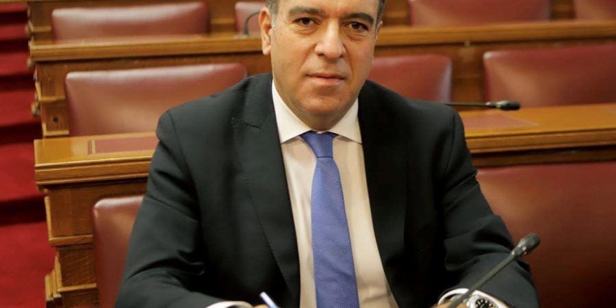 Πρόταση του Μάνου Κόνσολα για να λυθεί το πρόβλημα λειτουργίας των δημοτικών σφαγείων στους μικρούς νησιωτικούς δήμους