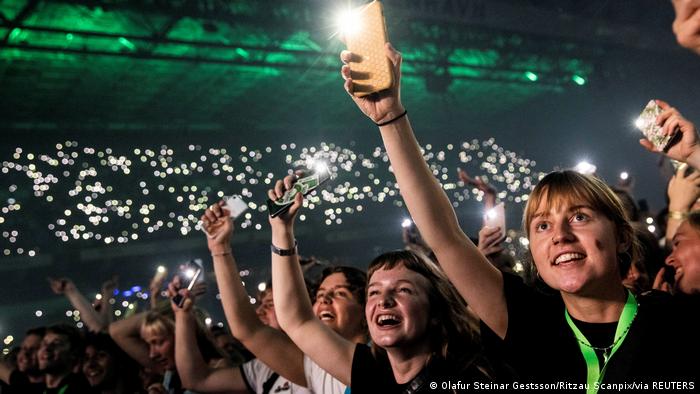 Πανδημία: Η νέα παλαιά καθημερινότητα της Δανίας