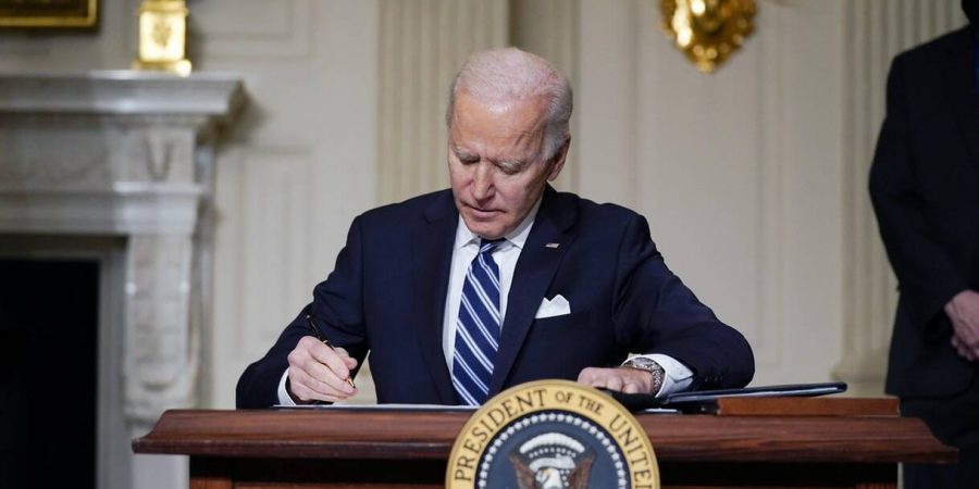 Τα 6 κύρια σημεία του νέου σχεδίου Μπάιντεν για την πανδημία COVID-19