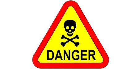 Απίστευτο: Μας πουλάνε ναρκωτικά και όπλα μέσω διαδυκτίου