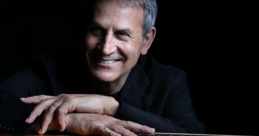 Ο ΓΙΩΡΓΟΣ ΝΤΑΛΑΡΑΣ συνεχίζει τις καλοκαιρινές του συναυλίες