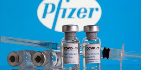 Η σταδιακή μείωση της ανοσίας που παρέχει το εμβόλιο της εταιρείας PFIZER μετά από έξι μήνες