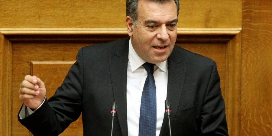 Νομοθετική ρύθμιση Κόνσολα για το επίδομα ανεργίας χιλιάδων εργαζομένων στον τουρισμό και στην εστίαση