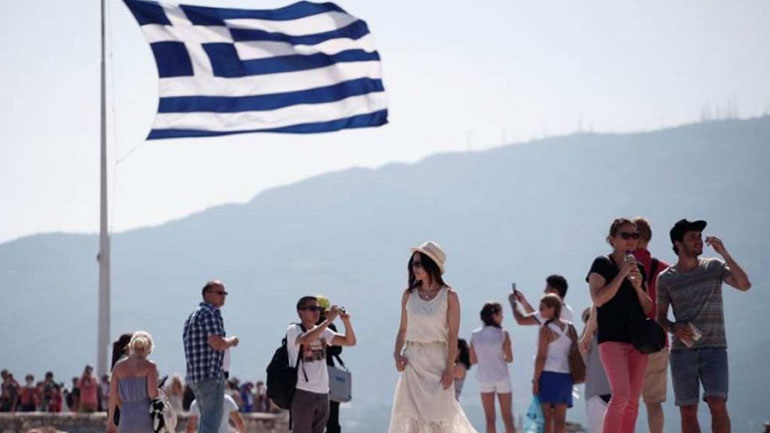 Πολλαπλές ταχύτητες στην ανάκαμψη του τουρισμού