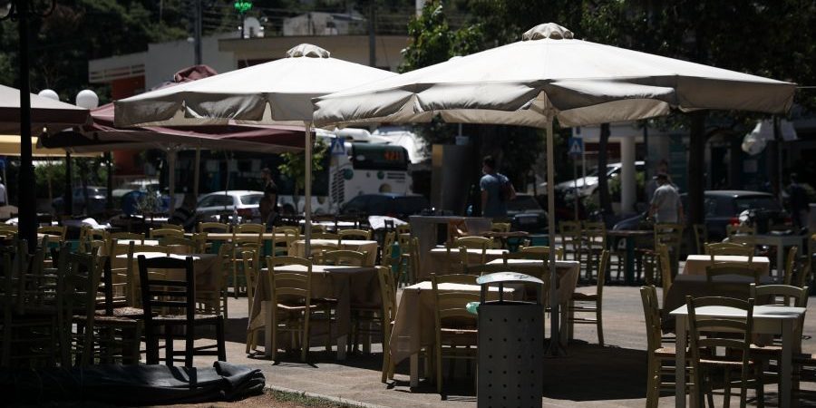 Απλοποιείται η έκδοση αδειών για τα καταστήματα υγειονομικού ενδιαφέροντος στην Αθήνα