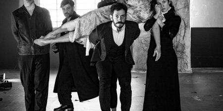 ΘΕΑΤΡΟ ΣΤΗ ΣΤΕΓΗ ΧΑΛΕΠΑΣ