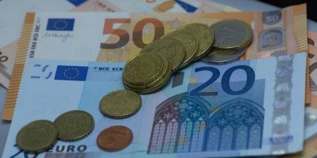 Παρατείνεται μέχρι τις 28 Φεβρουαρίου η προθεσμία για την ένταξη στη ρύθμιση των 72 δόσεων για καταβολή χρεών προς ΕΦΚΑ