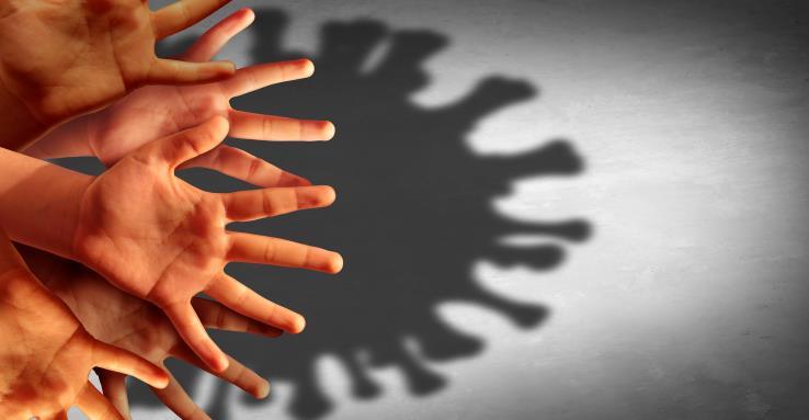 Αξιολόγηση των ανεπιθύμητων ενεργειών από τα εμβόλια COVID-19