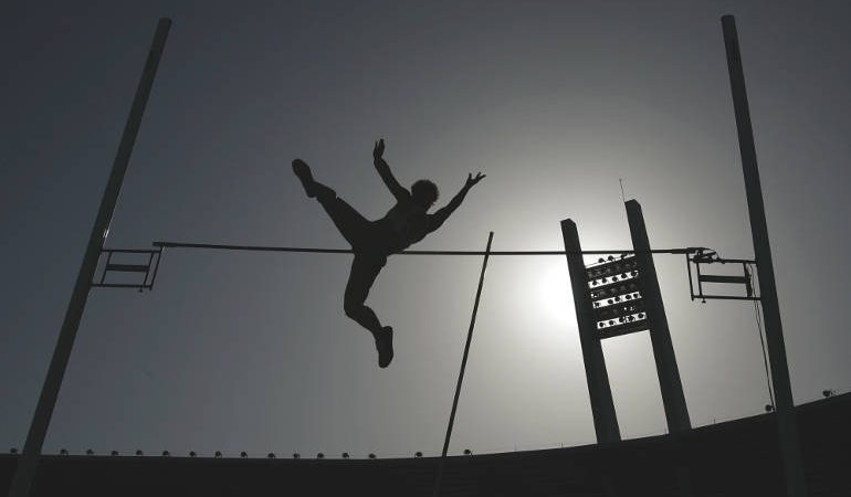 Όταν ανεβάζεις τον πήχη πολύ ψηλά, τότε μάλλον θα περάσεις από κάτω