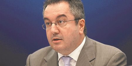 Ηλίας Μόσιαλος: Όμικρον και μικρά παιδιά. Τι γνωρίζουμε