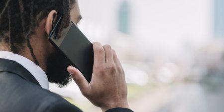 Φθηνότερη για όλους από 1η Ιανουαρίου η κινητή και η καρτοκινητή τηλεφωνία