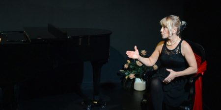 «Ο κύκλος που δεν κλείνει…» του Αλέξανδρου Αδαμόπουλου στο Θέατρο ”ΕΝ-Α”