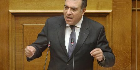 Τα Επιμελητήρια των νησιών, στηρίζουν την πρόταση Κόνσολα για την επιβολή πλαφόν στις τιμές των καυσίμων στις νησιωτικές περιοχές