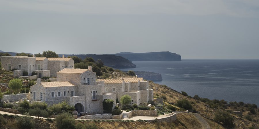 Τα Aria Hotels επεκτείνουν την παρουσία τους στη Μάνη με το πολυτελές «Ariá Estate Suites & Spa»