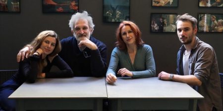 «Να ακούς το χιόνι να πέφτει»