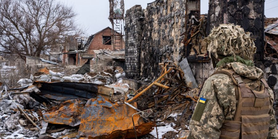 Ο πόλεμος της Ρωσίας στην Ουκρανία θα μπορούσε να προκαλέσει τη χειρότερη κρίση χρέους για τις αναπτυσσόμενες χώρες εδώ και μια γενιά, λέει η Παγκόσμια Τράπεζα