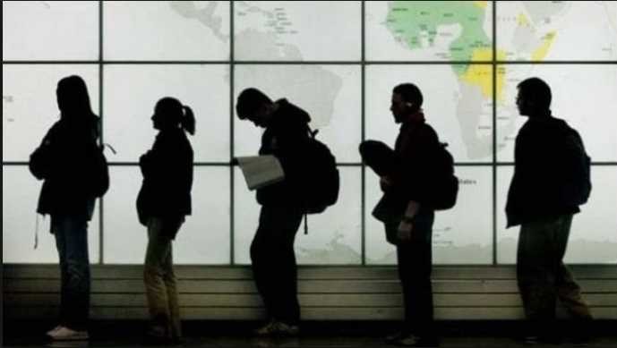 ΕΛΣΤΑΤ: Στο 12,8% η ανεργία τον Ιανουάριο