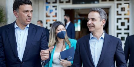 Κυρ. Μητσοτάκης: Το 2022 θα είναι το πρώτο καλοκαίρι εδώ και τρία χρόνια που δεν θα έχουμε ουσιαστικά πανδημικούς περιορισμούς