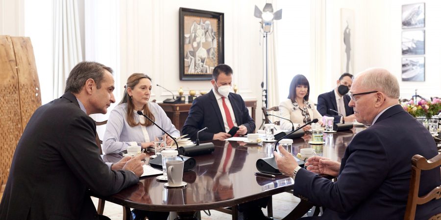 Η οικονομική διάσταση της συνεργασίας στη συνάντηση του Πρωθυπουργού με τον Πρόεδρο της Γερουσίας του Καναδά