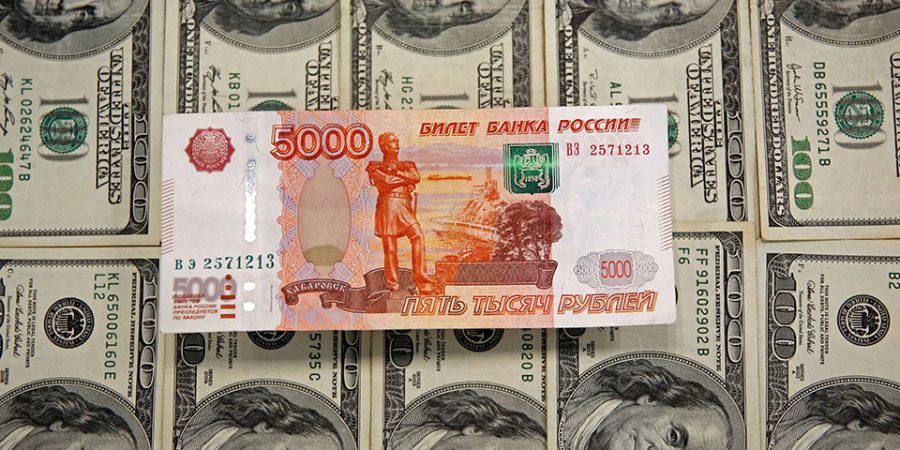 Οι ενέργειες της Ρωσίας στο ρούβλι είναι νομισματικό θέατρο του παραλόγου