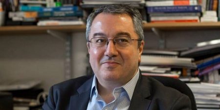 Ηλίας Μόσιαλος: Τι γνωρίζουμε για τον ιό της ευλογιάς των πιθήκων