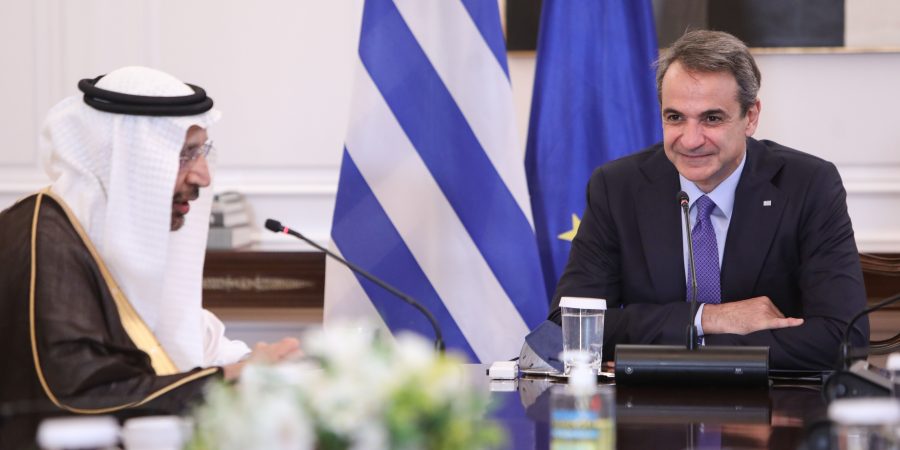 Οικονομία και επενδύσεις στην ατζέντα του Πρωθυπουργού με τον Υπουργό Επενδύσεων της Σαουδικής Αραβίας