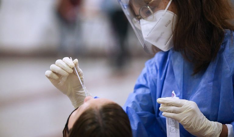 Πιστοποιητικό νόσησης από τον κορωνοϊό και βεβαίωση rapid test από φαρμακοποιούς και ιδιωτικά διαγνωστικά κέντρα