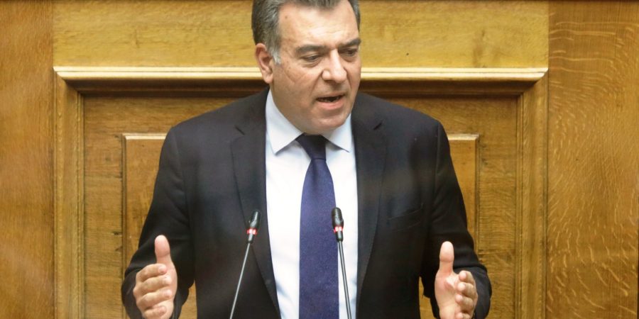 Μ. Κόνσολας: «Παράταση της άδειας κυκλοφορίας των ενοικιαζομένων αυτοκινήτων χωρίς οδηγό μέχρι το 2024»