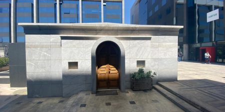 Βωβός: Η άγνωστη ιστορία με το μαυσωλείο επί της Κηφισίας  (φωτογραφίες)