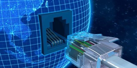 Δωρεάν internet υψηλής ταχύτητας σε 50 εκατομμύρια σπίτια με χαμηλό εισόδημα προσφέρει η κυβέρνηση Μπάιντεν