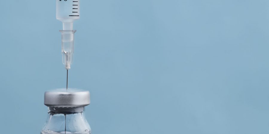 Αποτελεσματικότητα του εμβολιασμού έναντι του SARS-CoV-2 σε ασθενείς με κακοήθειες