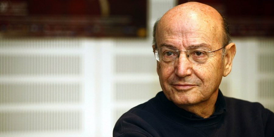 ΑΦΙΕΡΩΜΑ ΣΤΟΝ ΘΟΔΩΡΟ ΑΓΓΕΛΟΠΟΥΛΟ